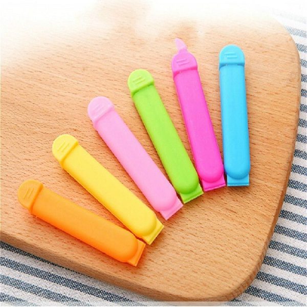 Household Travel Snack Storage Bag Plastic Sealing Clip, Color Delivery Randomly - Image 2