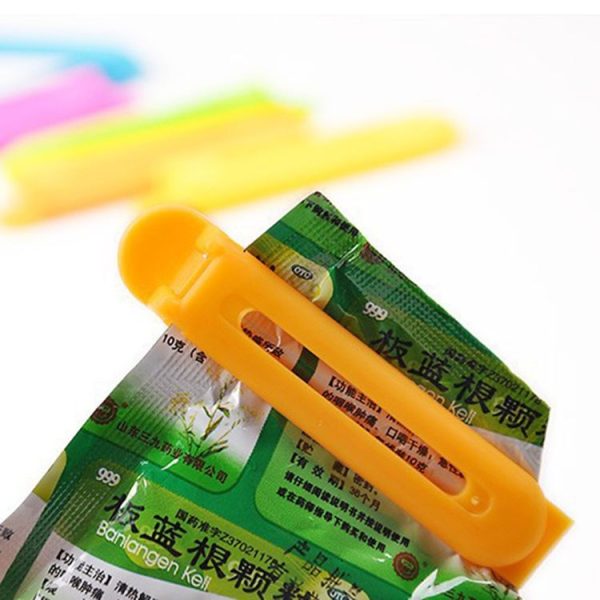 Household Travel Snack Storage Bag Plastic Sealing Clip, Color Delivery Randomly - Image 7