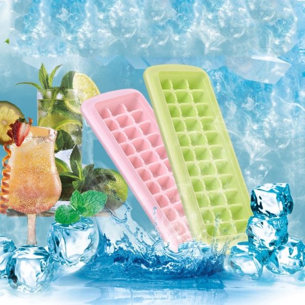 Creative 33 Grid DIY Ice Cube Box Plastic Homemade Ice Cube Mould with Cover & Shovel (Blue) - Image 3