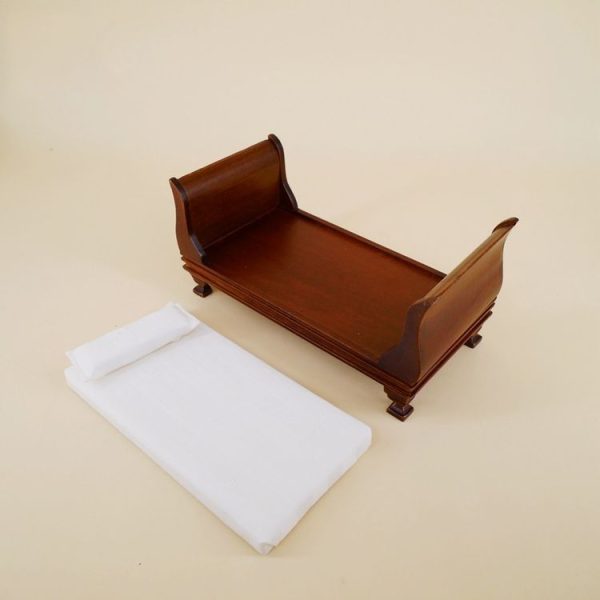 Doll House Jane European Single Bed Mini Furniture House Accessories - Image 5