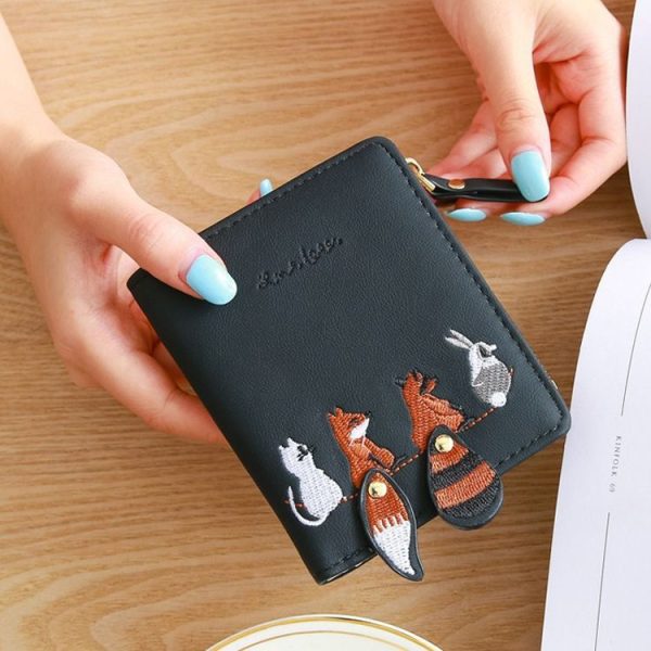 Wallet Female Short Student Korean Version of The Cute Little Fresh Folding Mini Tide Personality Coin Purse (Black)