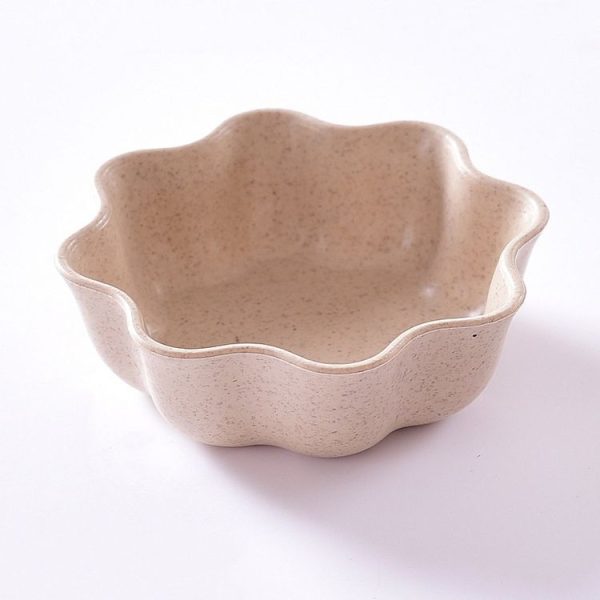 5 PCS Creative Plum Shape Dishes Wheat Straw Seasoning Dish Snack Plate Chili Sauce Ketchup Dressing Salt Dish, Size: 7x7x2.5cm (Beige) - Image 2