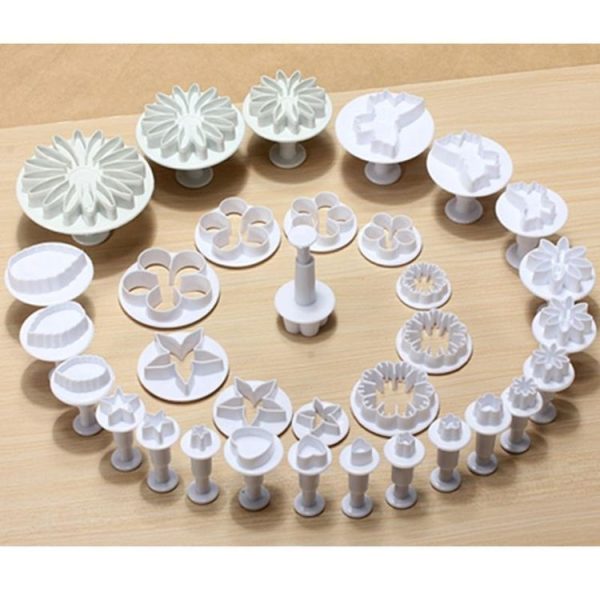 Cake Decorating Tools Fondant Plunger Cutters Biscuit Cake Mold Bakeware Accessories - Image 2