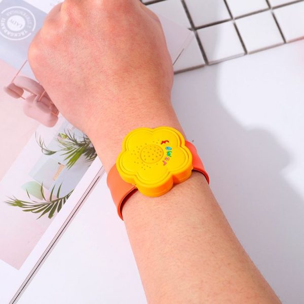 4 PCS Outdoor Portable Cartoon Mosquito Repellent Bracelet Anti-mosquito Snap Ring, Style: Popular Fruits - Image 7