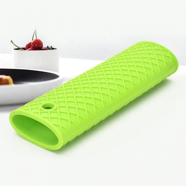 2 PCS Durable Thick Silicone Pot Handle Multicolor Thermal Insulation Sleeve Anti Skid Non Slip Soft Handle Pot Cover (Red) - Image 6