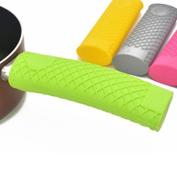 2 PCS Durable Thick Silicone Pot Handle Multicolor Thermal Insulation Sleeve Anti Skid Non Slip Soft Handle Pot Cover (Red) - Image 7