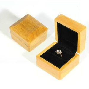 Wood Color Wooden Jewelry Packing Case Portable Wedding Ring Bracelet Pendant Display Box Gift Box, Type: Ring Box