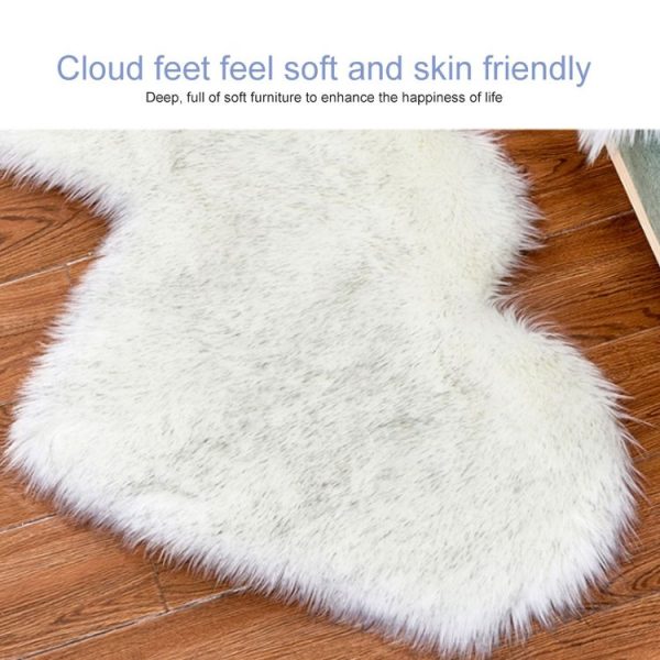 Creative Double Heart Imitation Wool Carpet Sofa Cushion Mat Plush Bedroom Living Room Floor Rugs, Size: 35x70 cm (Light Pink) - Image 4