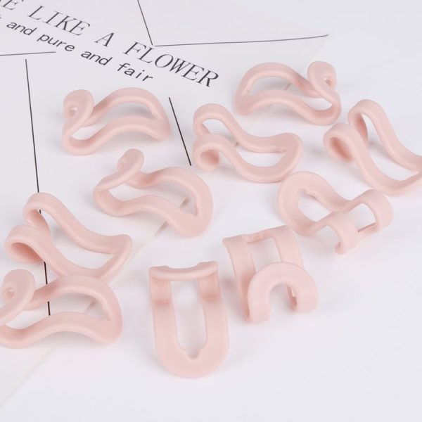 5PCS Useful Mini Clothes Hanger Plastic Home Easy Hook Closet Organizer Storage Rack Holder Hook DIY Clothes Hanger (Green) - Image 3