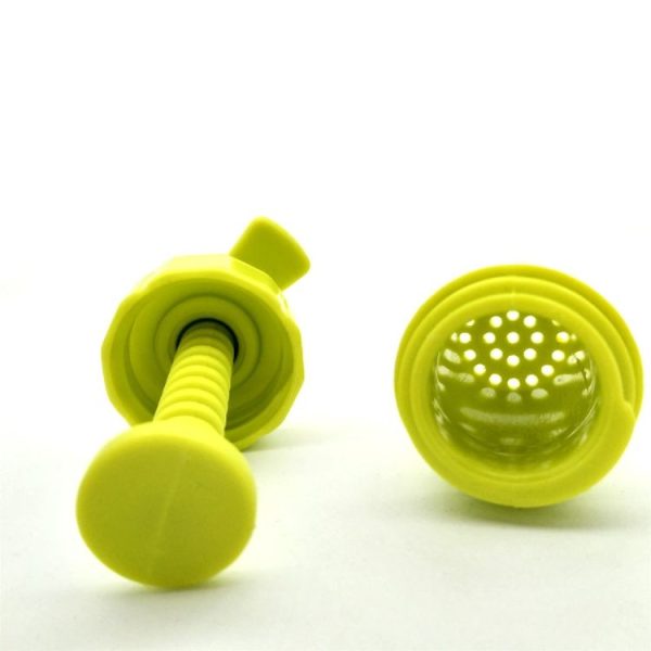 3 PCS Kitchen Ginger Garlic Manual Press Twist Cutter Crusher Cooking Tool Plastic Garlic Presses Blenders Peeler (Green) - Image 5