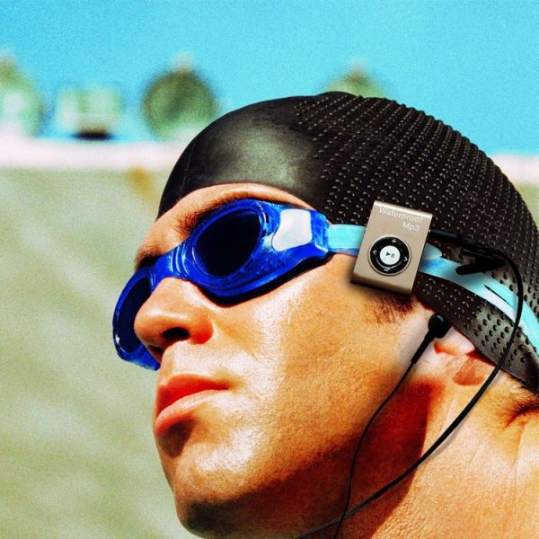 C26 IPX8 Waterproof Swimming Diving Sports MP3 Music Player with Clip & Earphone, Support FM, Memory: 8GB (White) - Image 7