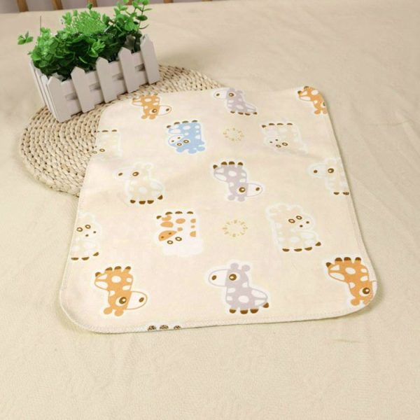 Baby Insulation Pad Waterproof Washable Crystal Velvet Insulation Pad Pattern Random (Yellow) - Image 2