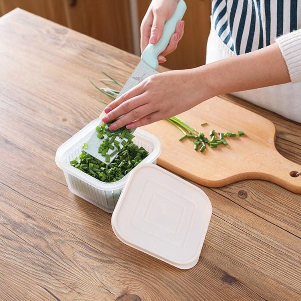 Kitchen Refrigerator Fruit And Vegetable Drain Storage Box with Cap (White) - Image 9