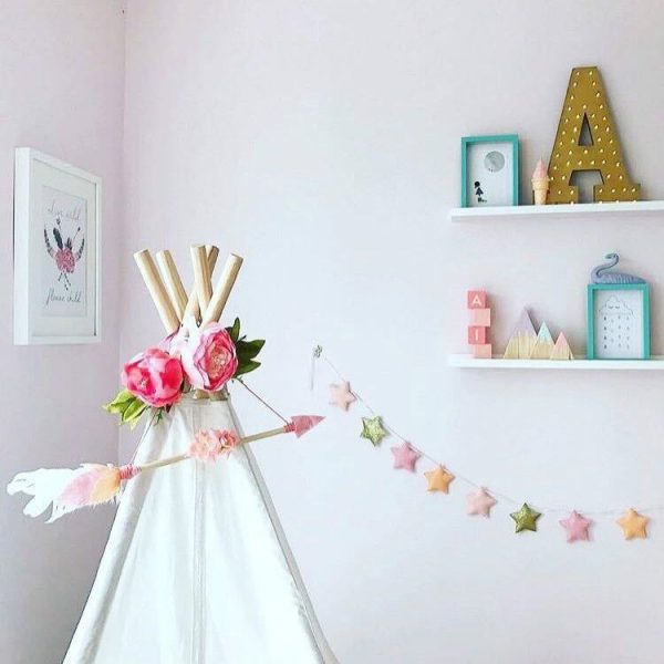 Wooden Arrow Feather Pendant Game Tent Decoration (Purple White) - Image 3