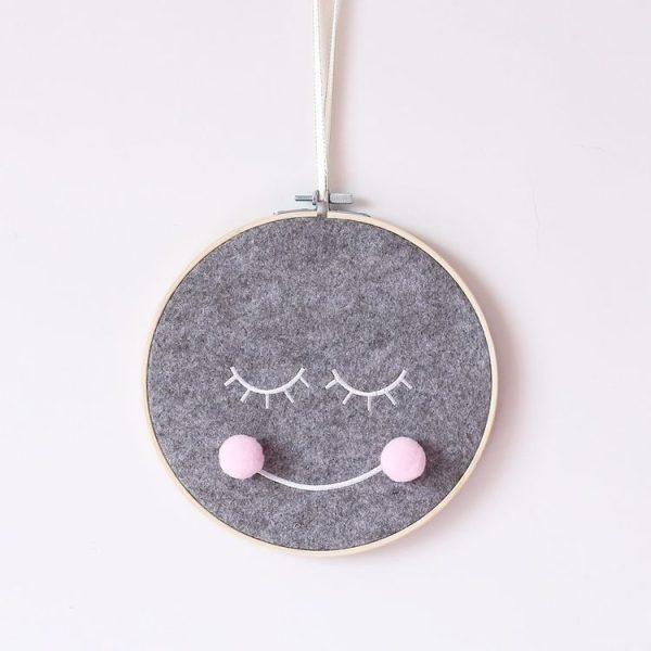 Felt Smiley Tent Pendant Wall Decoration Children Room Children Clothing Store Props, Size: Large (Pink Ball)