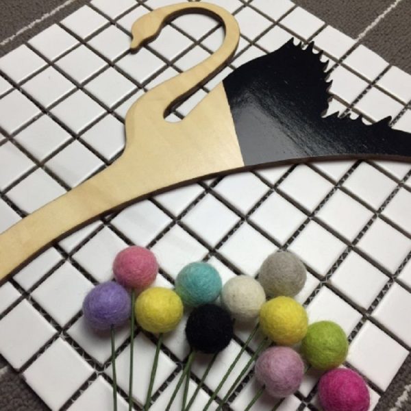 Solid Wood Swan Half Color Clothing Store Hanger Children Room Decoration Clothes Rack (Black) - Image 3