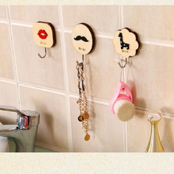 Wooden Cartoon Dream Catcher Rack Hook, Style Random Delivery - Image 6