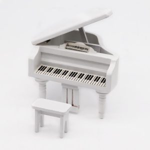1: 12 Mini House Toy Simulation Grand Piano Decoration (White)