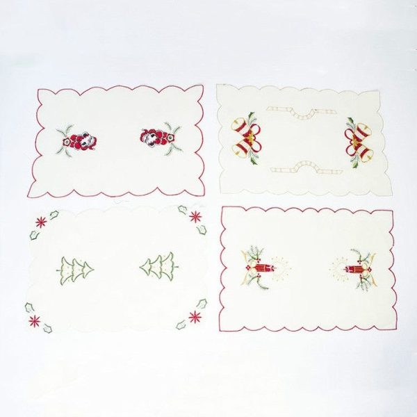 2 PCS Christmas Embroidery Table Cutlery Pad Desktop Decoration (Wicking) - Image 4