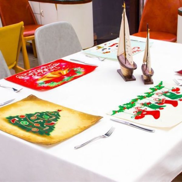 2 PCS Christmas Creative Printed Linen Placemat Knife and Fork Pad Decoration (ChristmasTree ) - Image 4