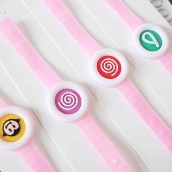 2 PCS Child Pregnant Women Can Use Mosquito Repellent Watches for Long-Lasting Repellent, Random Color Delivery - Image 3