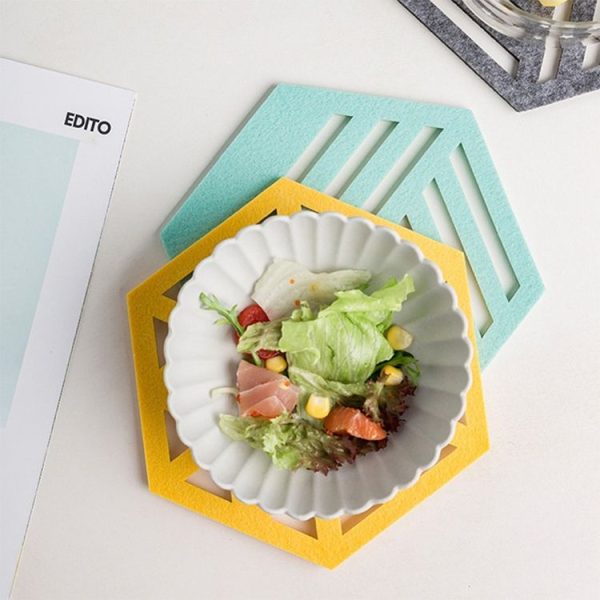 4 PCS Geometry Felt Household Tableware Dish Insulation Mat Cup Absorbent Pad, Color: Dark gray (triangle) - Image 6