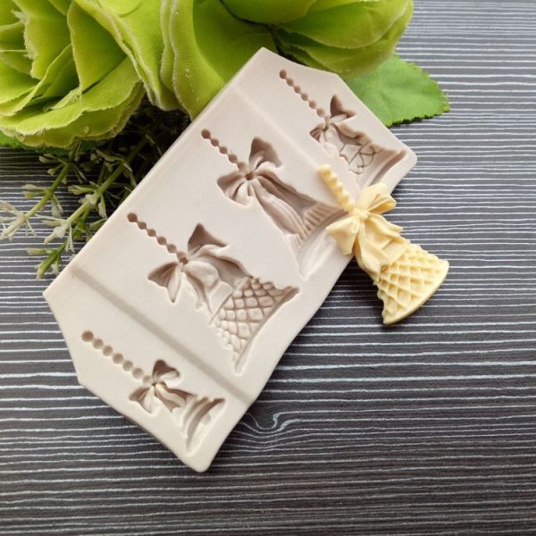 2 PCS Christmas Bells Chocolate Candy Cookie Cake Decorating Tools DIY Baking Fondant Food Grade Silicone Mold (White) - Image 3