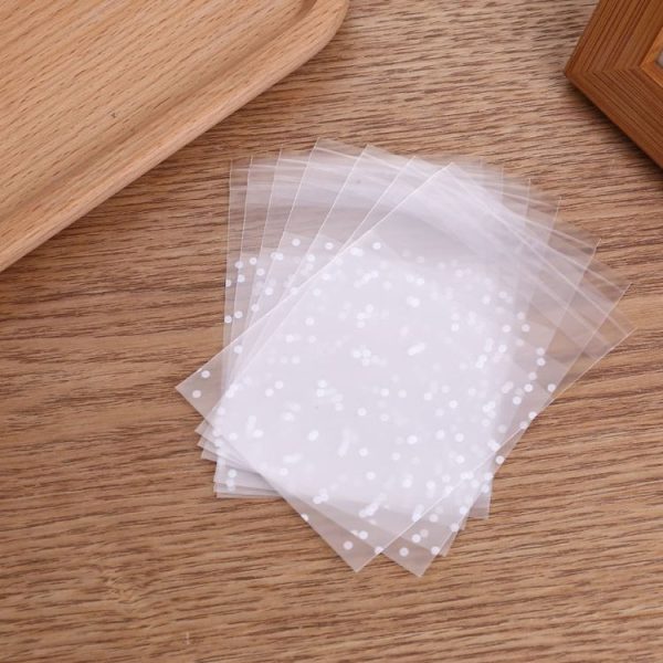100pcs / Pack Plastic Transparent Cellophane Bags Polka Dot Candy Cookie Gift Bag with DIY Self Adhesive Pouch Celofan Bags for Party, Size: 7x7cm (Transparent) - Image 4
