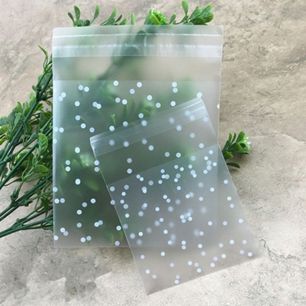 100pcs / Pack Plastic Transparent Cellophane Bags Polka Dot Candy Cookie Gift Bag with DIY Self Adhesive Pouch Celofan Bags for Party, Size: 7x7cm (Transparent) - Image 5