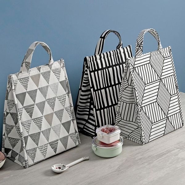 Durable Portable Insulated Waterproof Handbag Picnic Storage Bag (Triangle) - Image 6