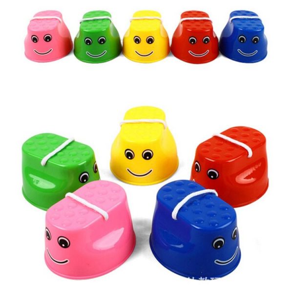1 Pair Outdoor Plastic Balance Training Jumping Stilts Shoes for Children Walker Toy, Random Color Delivery - Image 2