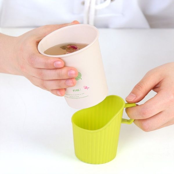 10 PCS Disposable Paper Cup Holder Plastic Anti-scald Heat Insulation Cup Holder Random Color Delivery - Image 4