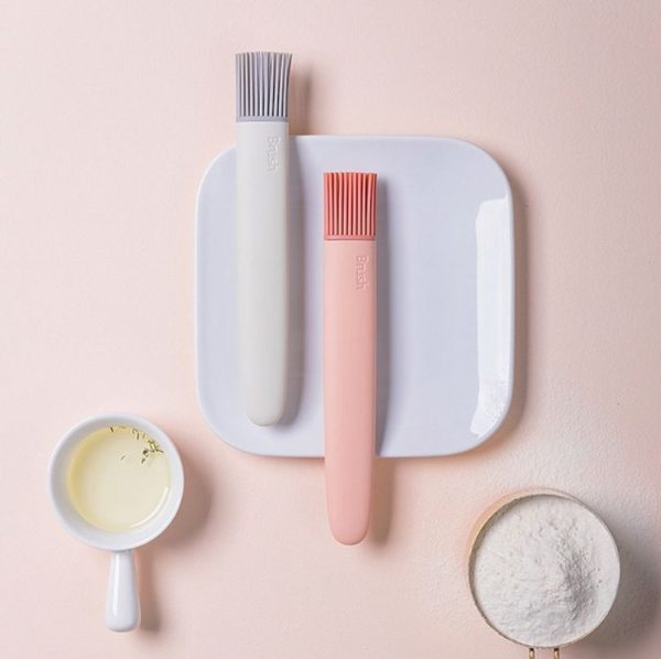Kitchen Brush Removable Silicone Oil Brush Baking Barbecue Brush Oil Tool Random Color Delivery - Image 10