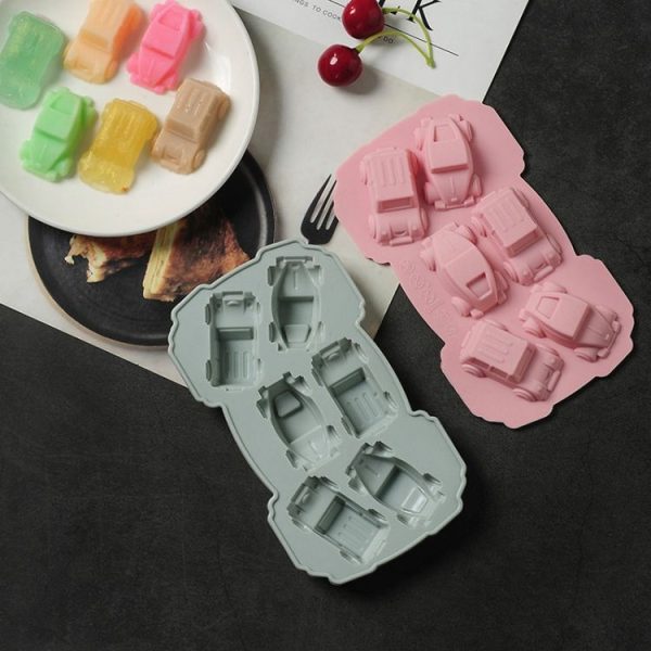 6 PCS Creative Cake Chocolate Mold 3D Car Cartoon Household Silicone Baking Ice Tray Mold (Blue) - Image 6