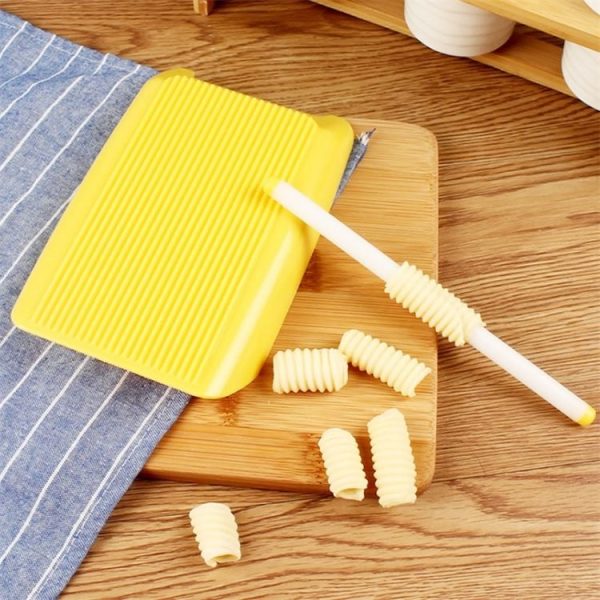 Plastic Pasta Macaroni Board Spaghetti Maker Rolling Pin Mold Kitchen Tool (Yellow) - Image 5
