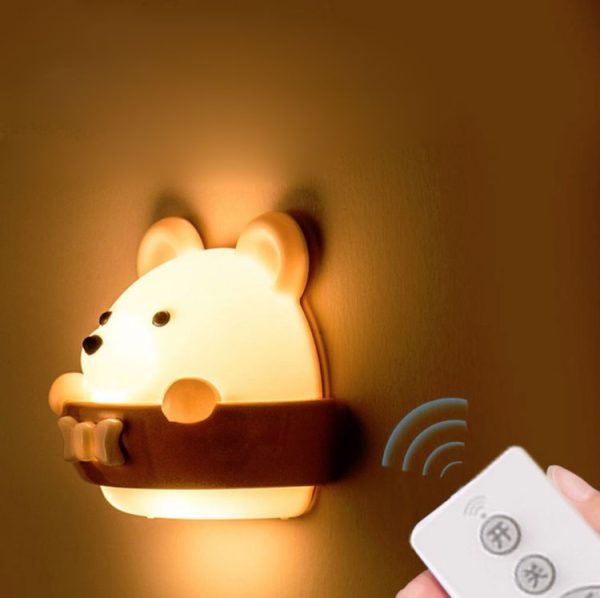 Bear Remote Control Night Light Bedside Eye Protection Wall Lamp with 3 Light Modes, Style: Rechargeable