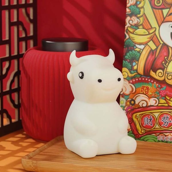 JX-YD-08 Silicone Calf Cow Night Light LED Colorful Dimming Pat Sleeping Bedside Lamp - Image 2