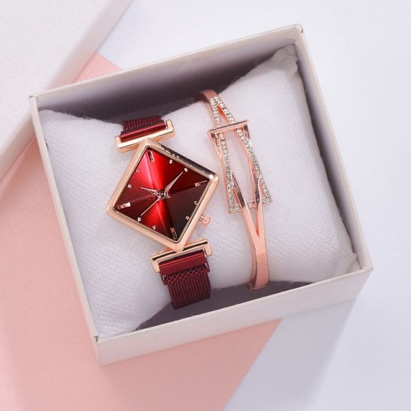 Ladies Diamond Dial Quartz Watch, Colour: Red + Bracelet - Image 3