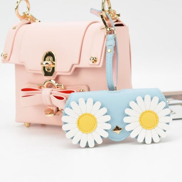 Cute And Funny PU Sunglasses Case Portable Glasses Case With Hanging Buckle, Colour: Cat Girl (Red Frame) - Image 6