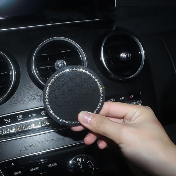 Car Universal Diamond Honeycomb Water Coaster Car Anti-Slip Mat (Black White Diamond) - Image 6