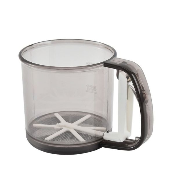 Convenient Hand-Held Flour Sieve Icing Sugar Sieve Baking Tool (Brown)