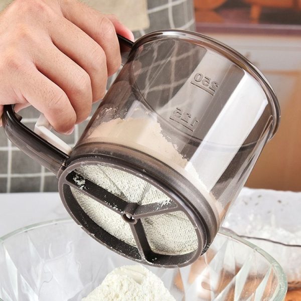 Convenient Hand-Held Flour Sieve Icing Sugar Sieve Baking Tool (Brown) - Image 8