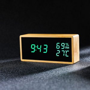 1502 Temperature And Humidity Electronic Clock Solid Wood LED Digital Control Alarm Clock, Colour: Green