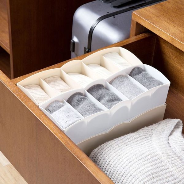 D1214 Wardrobe Storage Box Women Men Socks Bra Underwear Plastic Storage Basket (White) - Image 3