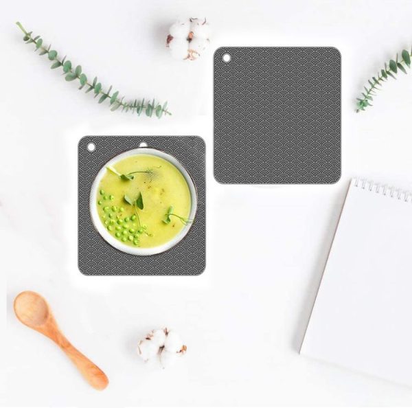 Geometry Kitchen Silicone Pot Holder Heat Insulation Pad Square (Black) - Image 3