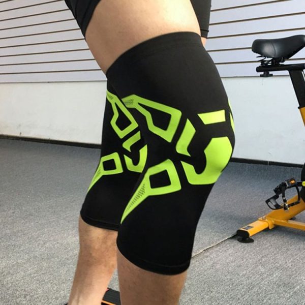 2 PCS Basketball Knee Pads Summer Leg Protection Cover Outdoor Football Riding Running Sporting Goods Protective Gear, Specification: L (Black Fluorescent)