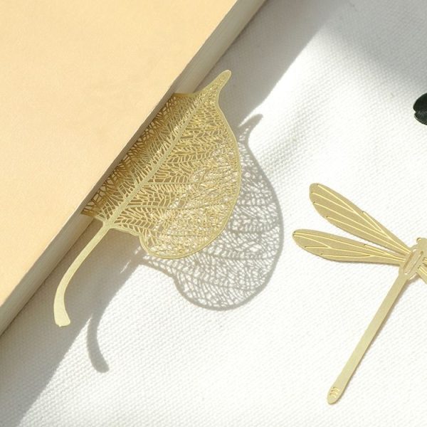 Copper Metal Hollow Bookmarks Style Random Delivery - Image 5