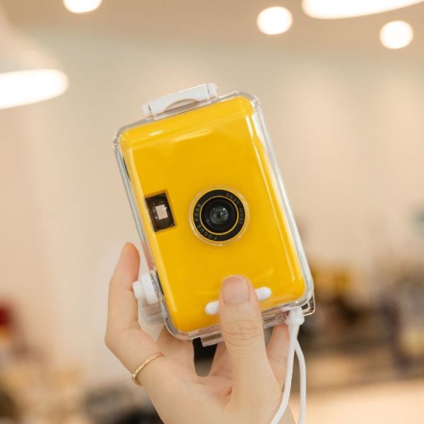 Cute Retro Film Waterproof Shockproof Camera With Disposable Film (All White Shell) - Image 4