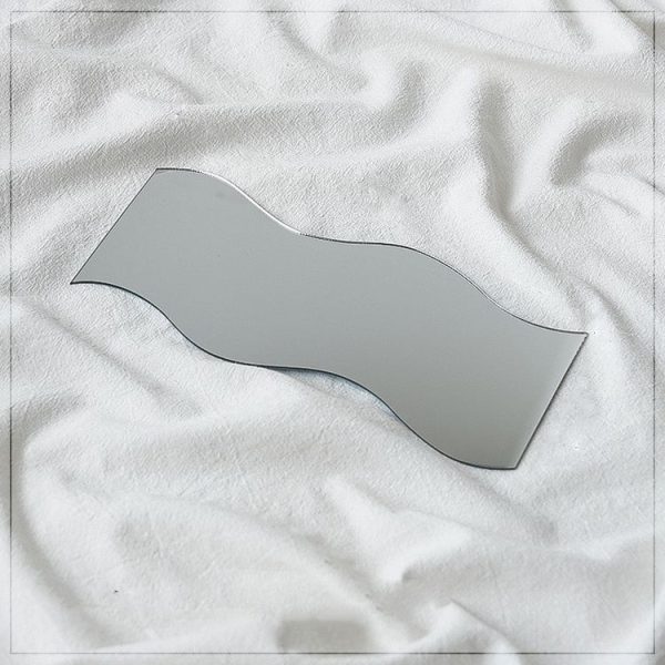 5 PCS Acrylic Geometric Mirror Reflector Photo Props Shooting Background, Colour: S-shaped 8.5x21cm