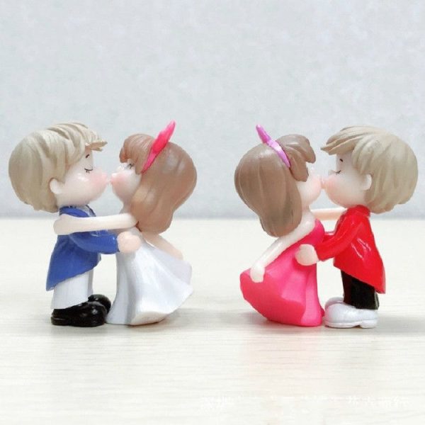 2 PCS Couple Cartoon Characters Dolls Micro Landscape Ornaments Bonsai Decoration Random Color Delivery, Style: Dancing Couple - Image 2